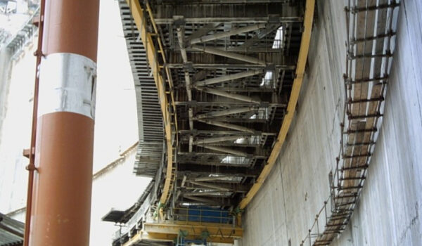 جرثقیل سد کارون 3